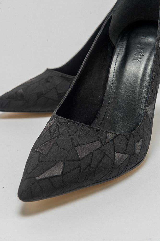 kadin-ince-topuk-stiletto-SIYAH PIRAMIT-YKL2510795-0082077_0